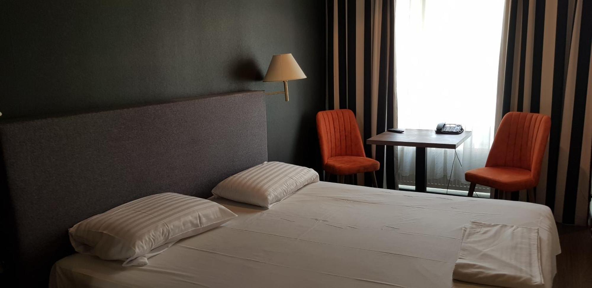 Hotel Aviation Saint-Gilles Dış mekan fotoğraf